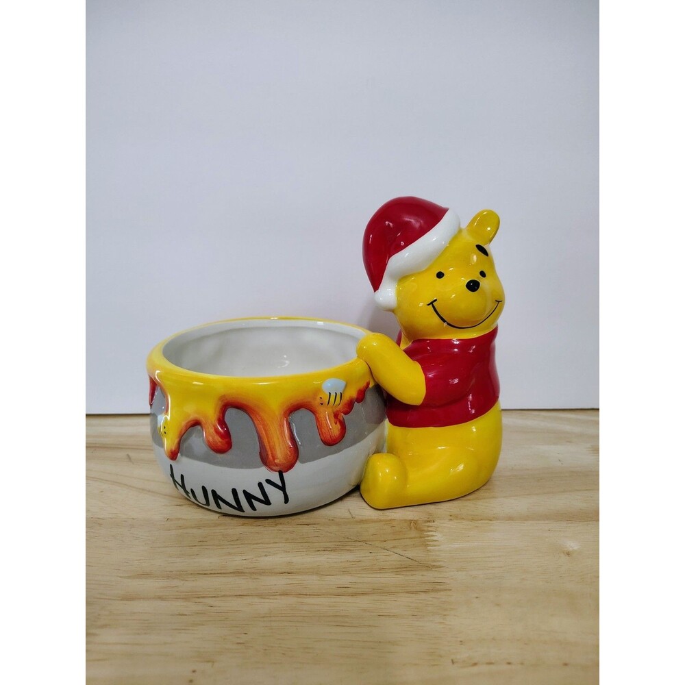Disney Winnie the Pooh Christmas Hunny Pot Bowl Ceramic Santa Hat Decor
